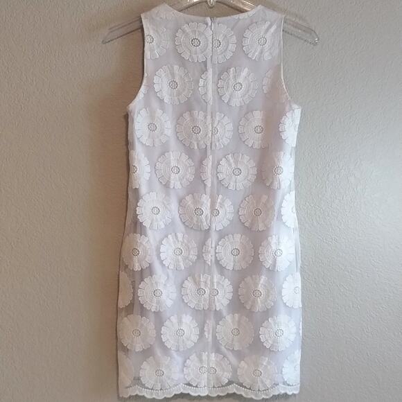 Tracy Negoshian Embroidered Floral White Sheer Chiffon Shift Pencil Dress XS - Picture 7 of 13